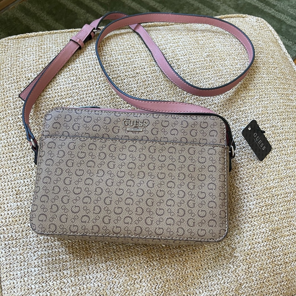 AUTHENTIC GUESS CROSSBODY BAG